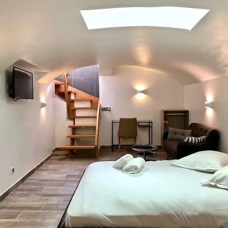 Little Plaza Apartamento Lila