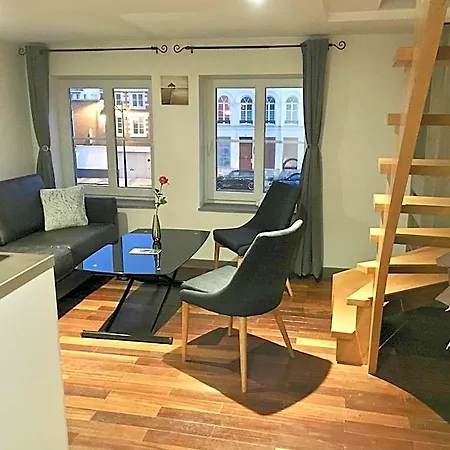 Little Plaza Apartamento *