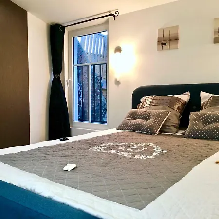 Apartment Little Plaza Lille