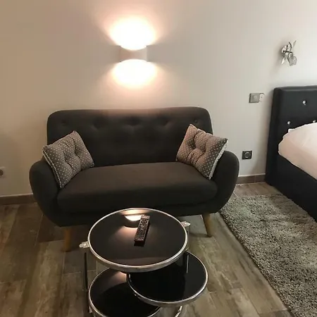 Little Plaza * Lille