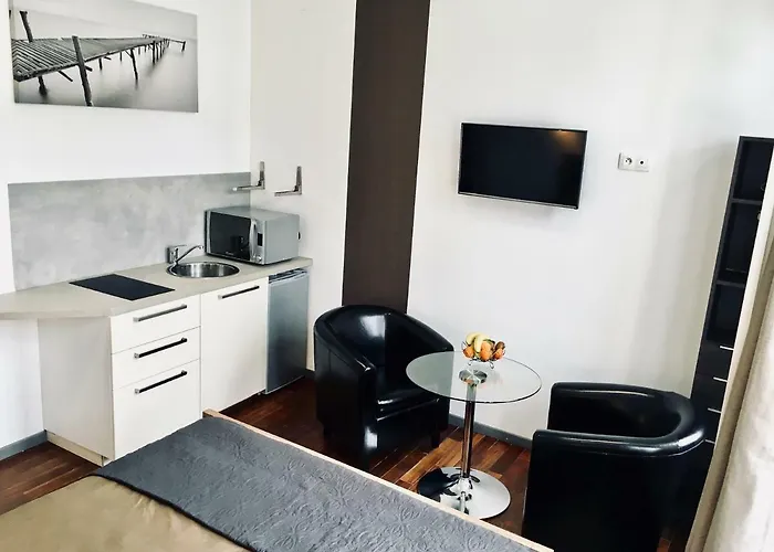 Little Plaza Appartement