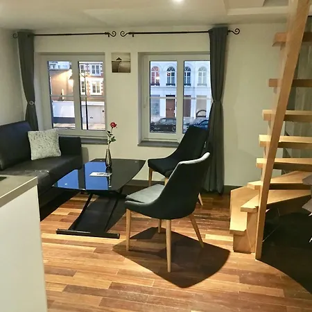 Little Plaza Appartement *